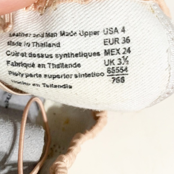 American Ballet Theatre Spotlights Ballet Slippers Bundle of 2 Size 4 and 2.5 - Picture 6 of 9